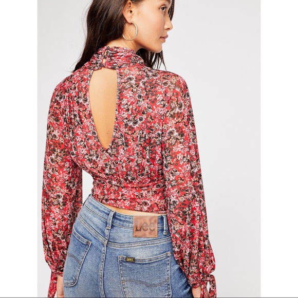 Free People Tops - 🌈 SOLD 🌈 FREE PEOPLE all dolled up poppy top